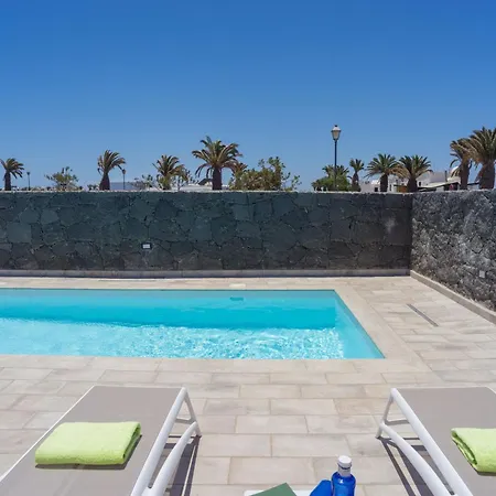 Ereza Artenara فيلة